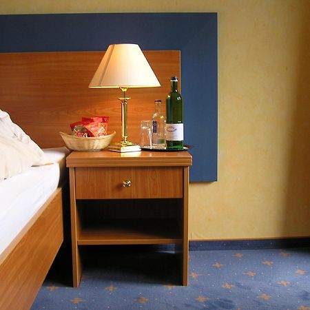 Hotel Scholz Хитцаккер Номер фото